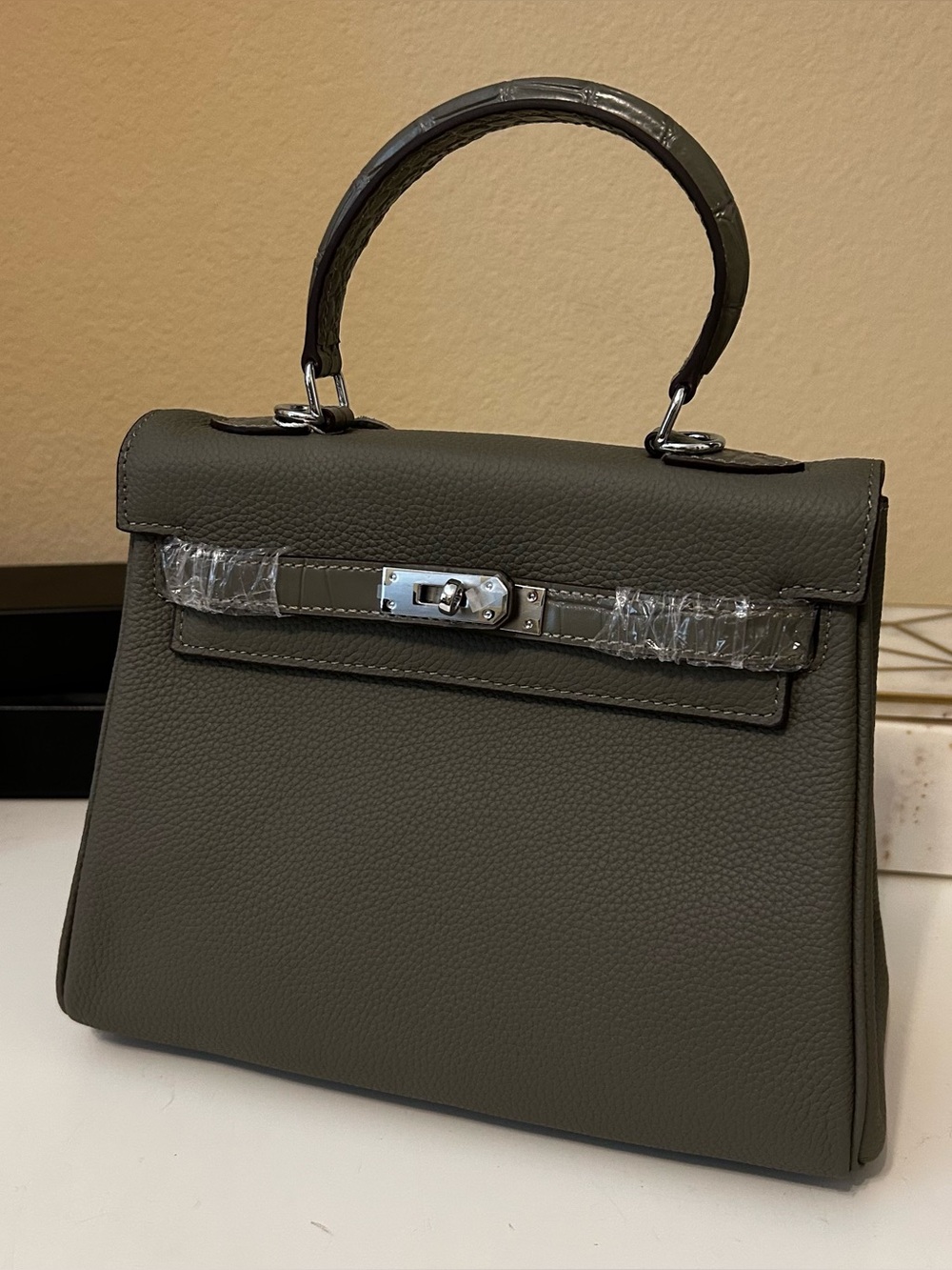 25cm Dark Gray Top-Handle Leather Satchel with Croc Handle